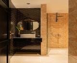 Bán khách sạn 7 tầng tại Bạch Đằng -khu phô Hàn  có Penhouse  vip , 35 phòng kinh doanh