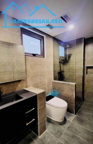 Tôi chủ nhà cho thuê nhà mới, căn góc, 93m2_ 5T; vỉa hè, Đào Tấn-29 Tr - 2