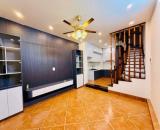 Nhà phố XUÂN DIỆU 40m2 , ngõ thông, cách ô tô 30m, vuông vắn, giá 9,8 tỷ