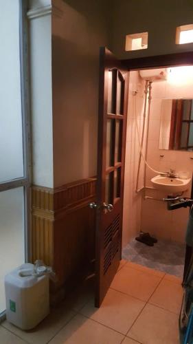 Cho thuê phòng trọ 18m2,  khép kín, tầng 1, KDT Đại Kim, Định Công, giá rẻ chỉ 2,2tr/tháng