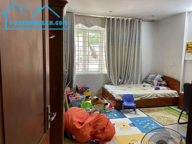 Bán nhà  LẠC LONG QUÂN otô tránh- kinh doanh- gần hồ tây   68 M  23.8 tỷ