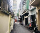 Bán nhà tại 32 Huyền Quang, Phường Tân Định, Quận 1, HCM. DT 33.5m2