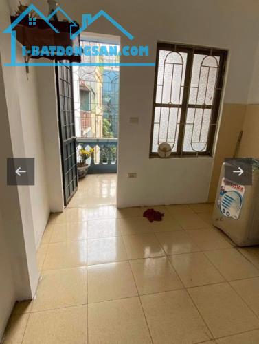 Cho thuê nhà ngõ phố Kim Mã Ba Đình 26m x 4 tầng, giá 12tr/tháng - 1