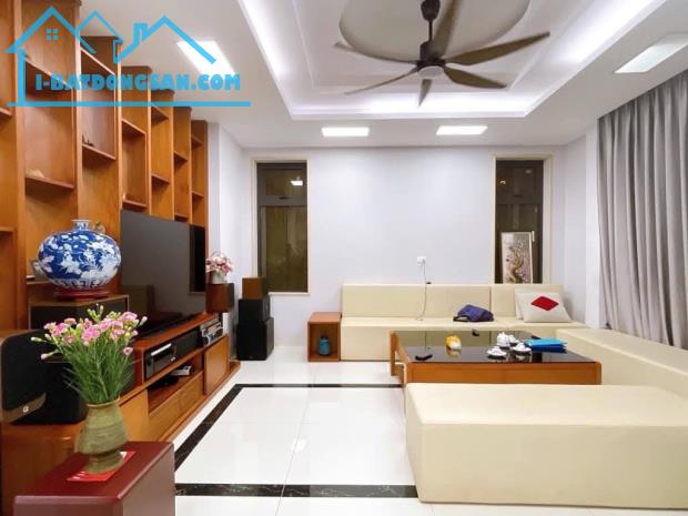 BIỆT THỰ LÔ GÓC LINH ĐÀM 239m*5T MT11m, THANG MÁY, NỘI THẤT VIP, KINH DOANH CHỈ 63 TỶ - 4