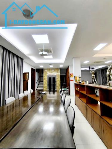 BIỆT THỰ LÔ GÓC LINH ĐÀM 239m*5T MT11m, THANG MÁY, NỘI THẤT VIP, KINH DOANH CHỈ 63 TỶ - 2