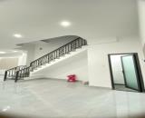 Nhà Phố Biển Giá Chưa Tới 3 Tỷ - Sẵn Sổ Hồng Riêng - Trung Tâm Phan Rang