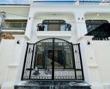 Sát chợ Tân Hương đường Phạm Ngọc- Phường Tân Quý- TPHCM-  60m2- 3 tầng- 6.6 tỷ .