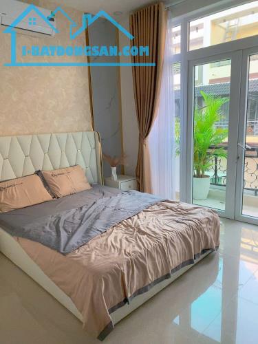 BÁN NHÀ HIẾM MỚI XÂY  ĐƯỜNG THẠNH LỘC 13 QUẬN 12 DIỆN TÍCH 60M2  GIÁ CHƯA TỚI 5 TỶ8