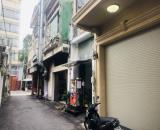 Bán nhà mặt phố 32 Huyền Quang, Tân Định, Q.1, TP.HCM, giá thỏa thuận,