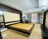 Cho thuê nhà 5 tầng ngõ 118 Phố Đào Tấn, Ba Đình. Giá: 21tr . LH: 0937158386