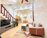 HIẾM NHÀ BÁN PHỐ TRỊNH CÔNG SƠN – 5 TẦNG Ô CHỜ THANG MÁY – SÁT HỒ TÂY