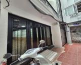 Bán nhà ngõ rộng 178 Tây Sơn, 34.4 x 5 Tầng (Thông tin Thật)