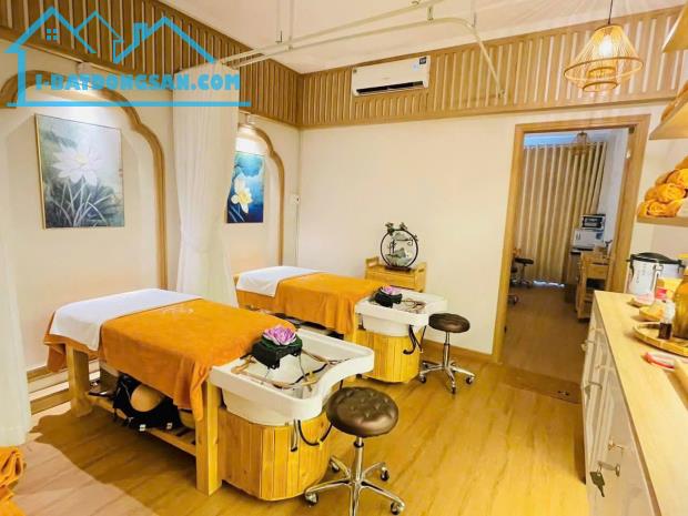 CHÍNH CHỦ SANG NHƯỢNG TIỆM SPA - TRƯƠNG QUỐC DUNG, PHÚ NHUẬN