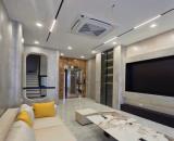 Bán nhà Chính chủ Phố Việt Hưng, Thang máy, Gần Ô tô. Giá nhỉnh 8 tỷ.