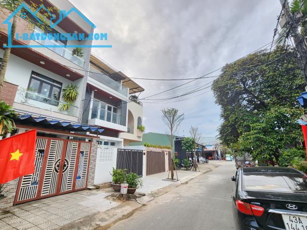 🏡 Nhà mới 3 tầng đường Đỗ Nhuận, Cách Bến xe Trung Tâm Đà Nẵng 500m. Vị trí rất đẹp.💲 - 2