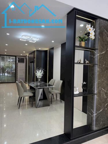 🏡 Nhà mới 3 tầng đường Đỗ Nhuận, Cách Bến xe Trung Tâm Đà Nẵng 500m. Vị trí rất đẹp.💲 - 5