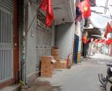 Bán nhà ngõ 353 Lĩnh Nam 25m²  5 tầng  nhỉnh 3 Tỷ Ko QH- lô góc -ô tô