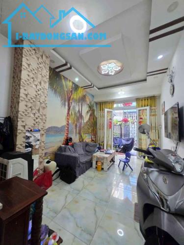 [H3069] Bán nhà 3T vuông vức cạnh Gigamall 6.x tỷ - 2