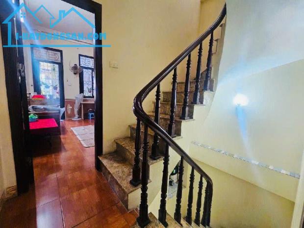 HIẾM XÃ ĐÀN – NHÀ 51M² x 4 TẦNG – CHỈ 30M RA PHỐ – VỊ TRÍ TRUNG TÂM – 11.5 TỶ - 3