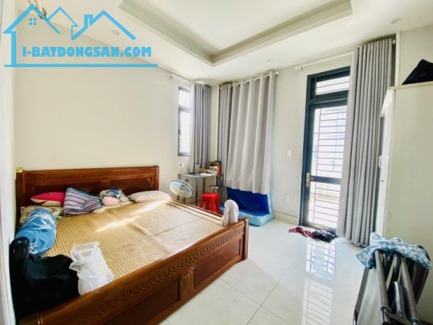 Bán nhà 3 tầng Gò Dưa, Tam Bình, Thủ Đức, TP HCM. DT 90m2,  sổ hồng riêng. Giá 7,08  tỷ. - 3