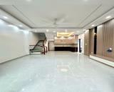 Miếu Hai Xã, nhà 4 tầng*41m2-4tỷ05, lô góc 2 mặt thoáng, chỉ cách mặt đường vài bước chân,