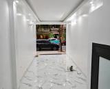 Cho thuê nhà MP Trần Tử Bình, Hoàng Quốc Việt, Cầu Giấy 50m x 4T VỈA HÈ, KD giá 26 triệu