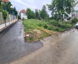 Bán đất mặt đường Tân Xã – 135m² phù hợp kinh doanh gần trường ĐH FPT