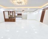 BÁN NHÀ Miếu Hai Xã - Chùa Hàng thông Hồ Ông Báo, 44m2*3 tầng - 2tỷ450, có sân cổng riêng
