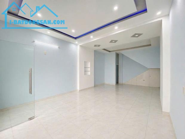 House for sale, 100 m², Cẩm Lệ