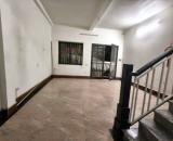 Tìm khách cho nhà nhỏ: 40m2, mt5m, 2T, 2N, lõi Vin Bắc Hồng, 2.4 tỷ.
+ Nằm trung tâm lõi