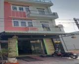 Bán nhà gần chợ Thuận Đạo, thị trấn Bến Lức dt 90m2 ,2 lầu , 7pn, 9wc đã hoàn công 4,8 tỷ