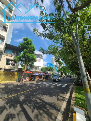 Bán nhà MT Hoàng Sa, Quận 3 – 23 tỷ - 2