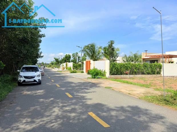 kẹt tiền cần bán gấp lô đất 150m2 giá chỉ 900tr - 4