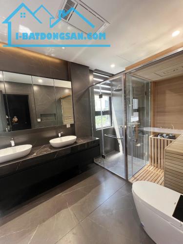 Bán nhà mặt phố Hàng Chiếu quận hoàn kiếm căn góc 2 mặt tiền phố 2 chiều kinh doanh đỉnh D - 5