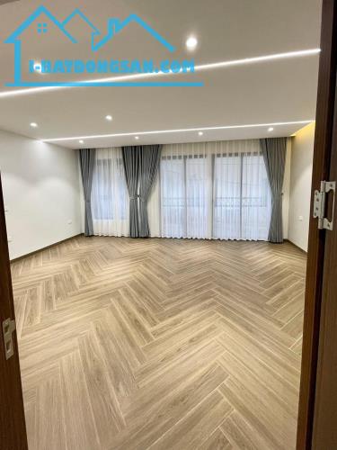 Bán nhà mặt phố Quần Ngựa, Ba Đình, dt 99m, 1 tầng hầm, 6 tầng nổi thang máy. Giá 48 tỷ - 3