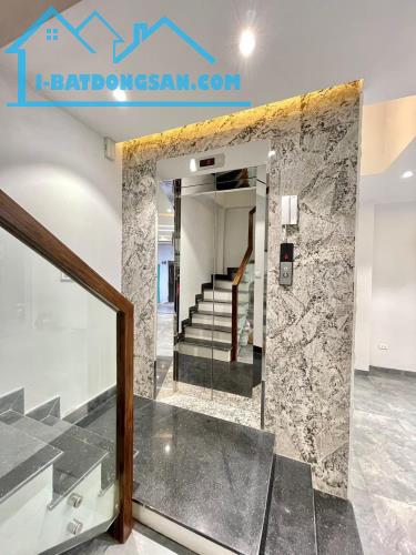 Bán nhà mặt phố Quần Ngựa, Ba Đình, dt 99m, 1 tầng hầm, 6 tầng nổi thang máy. Giá 48 tỷ - 4