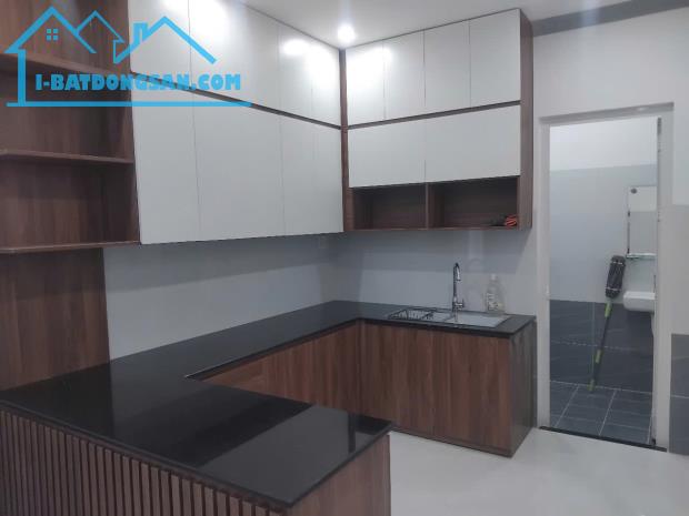 Bán nhà vườn Cần Giuộc Long An, đường Chùa Thiên Mụ, 1000m2, hẻm xe hơi, chỉ nhỉnh 4 tỷ - 2