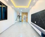 Bán nhà mới xây phố Kim Mã Ba Đình Ngõ thông 6 tầng Thang máy 10 tỷ