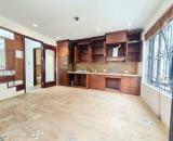 Bán Nhà Phố Hàng Bún, Nguyễn Trường Tộ, 10m thẳng ra phố, lô góc - 36m2 x 5 Tầng, Sổ riêng