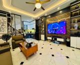Bán Nhà Việt Hưng, Long Biên 33m2, 5T chỉ 6,75 tỷ (Lô góc, ngõ vào thuận tiện)