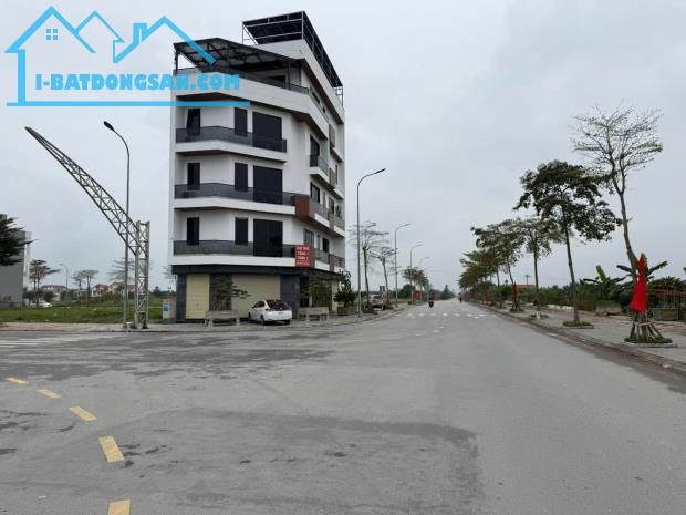 Cho thuê Tầng 1 + Tầng 2: Lô góc LK1-44 Mặt trục chính đường đôi, đường đi đường dẫn Cầu - 3
