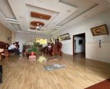 Bán nhà trọ, căn hộ dịch vụ Bình Dương, đường Bình Hòa 1, KP Đông Ba, 358m2, 3 tầng, ngộp