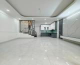 Nhà mới 5 tầng trung tâm Đống Đa, Tôn Đức Thắng