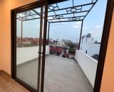 Nhà đẹp - 32 m2 - 5 tầng - việt Hưng - ở luôn - full nội thất