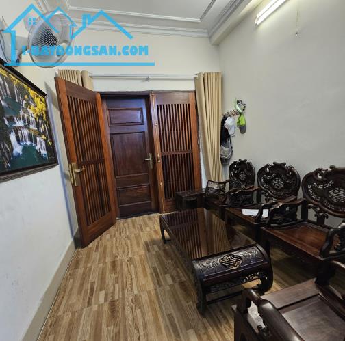 BÁN NHÀ GẦN PHỐ PHAN ĐÌNH PHÙNG – BA ĐÌNH | 46M² – 4 TẦNG – GIÁ 17.5 TỶ - 2