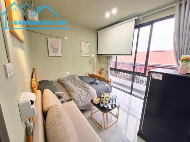 SIÊU VIP” ĐỊNH CÔNG” Ô TÔ ĐỖ CỬA - 3 MẶT THOÁNG CỰC HIẾM ĐƯỜNG CHẠY VÒNG QUANH NHÀ. - 1
