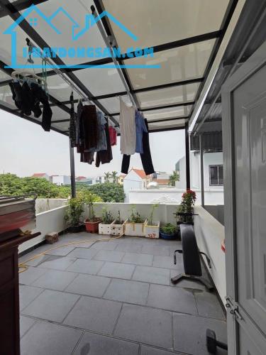 NHÀ XÂY Mới  THÔN ĐẠI TẢO _XÃ ĐẠI THÀNH   NHÀ THOÁNG  - SỔVUÔNG ĐEP - KHU VUC ĐANG PHÁT TR - 3