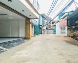 NHÀ MỚI -PHẠM VĂN ĐỒNG- CỔ NHUẾ -THANG MÁY - GARA Ô TÔ TRONG NHÀ - FULL NỘI THẤT ĐẸP LONG