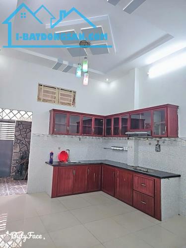 HÀNG HIẾM HƯƠNG LỘ 2 - 68M2 (4 X 17) - 4 TẦNG - HẺM 8M THÔNG - CHỈ HƠN 6 TỶ - 4