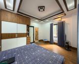 Cự thơm - nhà thạch bàn - 30 m2 - 5 tầng full -nội thất - ở luôn